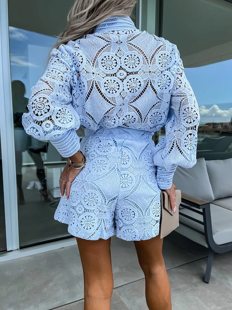 Eléna – Elegant Lace Two-Piece Set with Shirt & Short