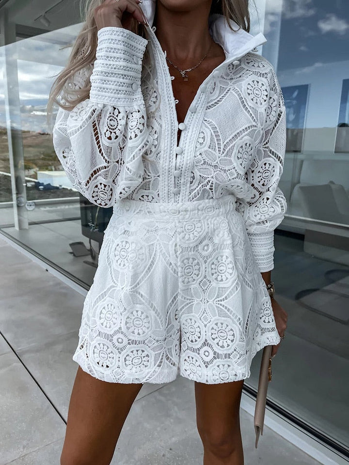 Eléna – Elegant Lace Two-Piece Set with Shirt & Short